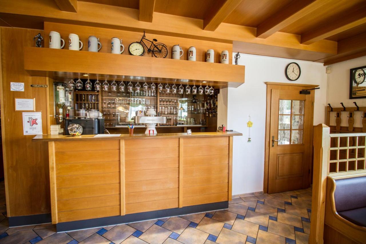 Gasthof Zur Laend Moosburg an der Isar Eksteriør billede